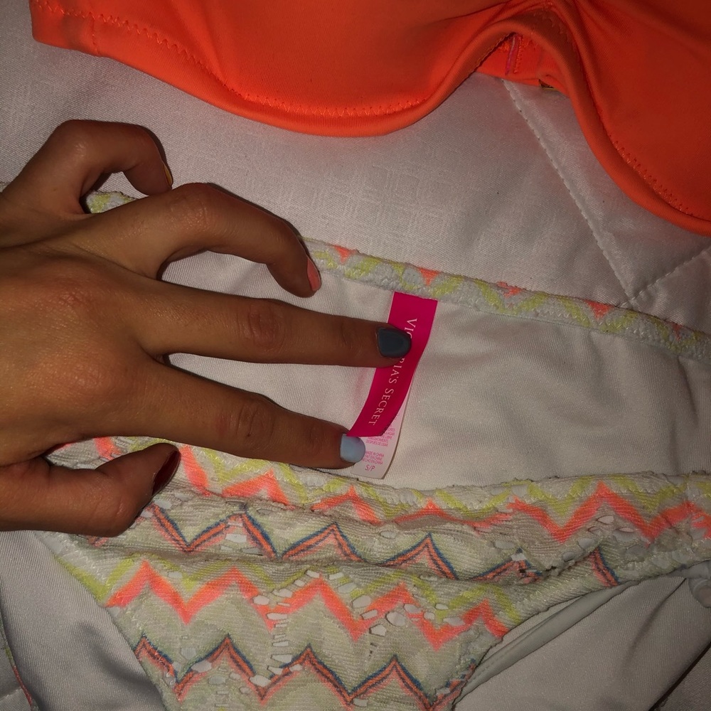 Vs Bathing Suit Set - image 2